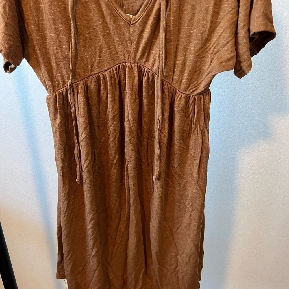 OLIVIA Rae Women’s Brown‎ Top Size Medium - Picture 3 of 5